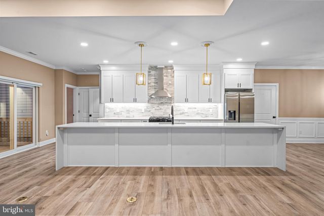 1401 WALNUT ST, Glassboro, NJ 08028