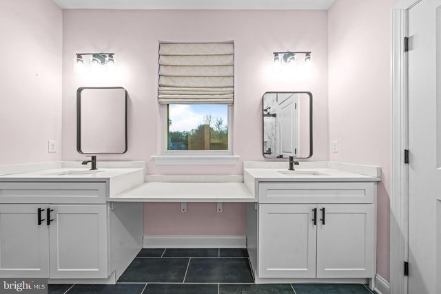 1401 WALNUT ST, Glassboro, NJ 08028