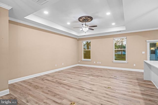 1401 WALNUT ST, Glassboro, NJ 08028