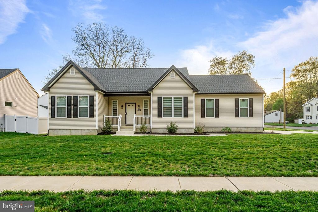 1401 WALNUT ST, Glassboro, NJ 08028