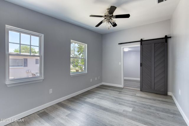 732 Avondale Avenue, Holly Hill, FL 32117