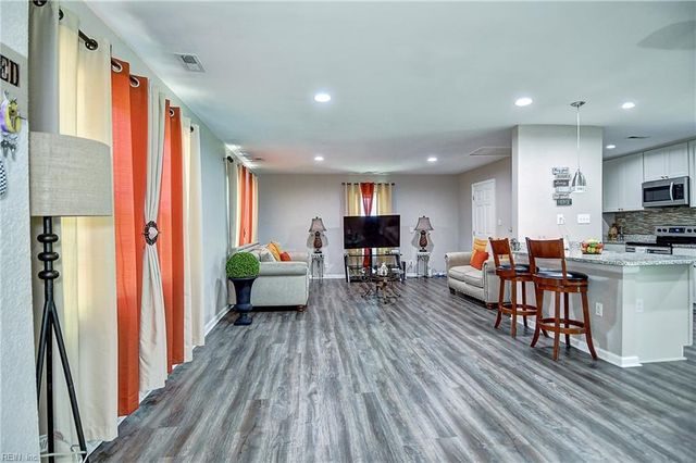 3108 Bomar DR, Chesapeake, VA 23321