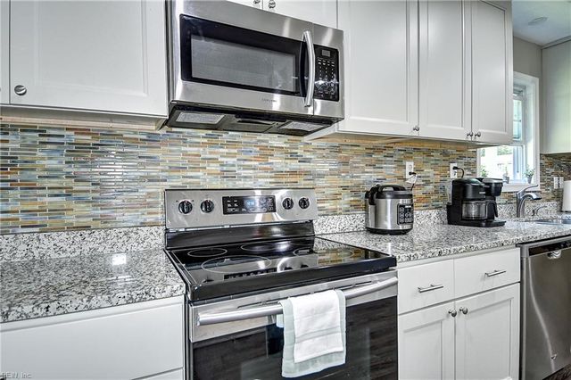 3108 Bomar DR, Chesapeake, VA 23321