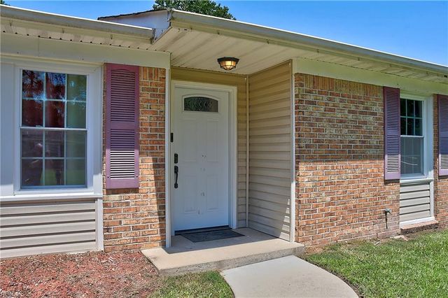 3108 Bomar DR, Chesapeake, VA 23321