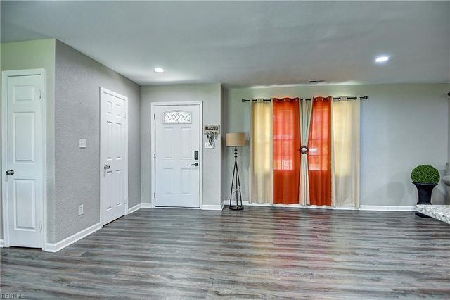 3108 Bomar DR, Chesapeake, VA 23321