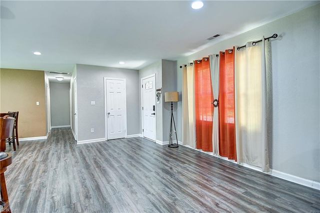 3108 Bomar DR, Chesapeake, VA 23321
