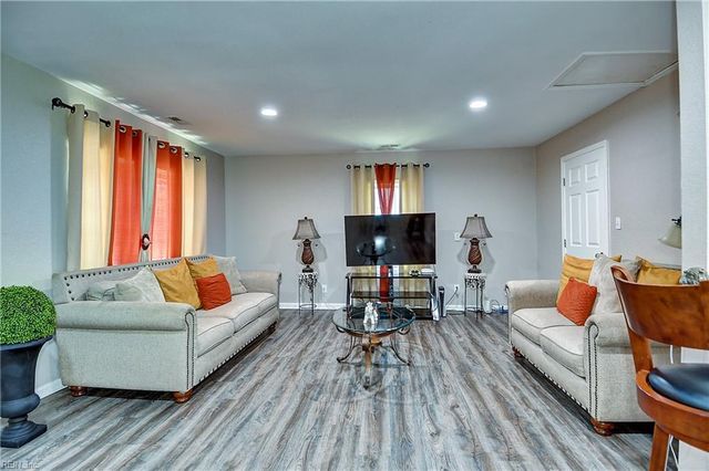 3108 Bomar DR, Chesapeake, VA 23321