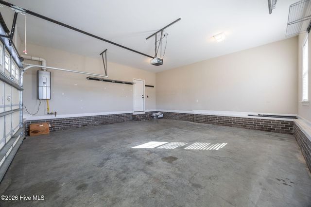 2737 Cox Farm Road, Greenville, NC 27858