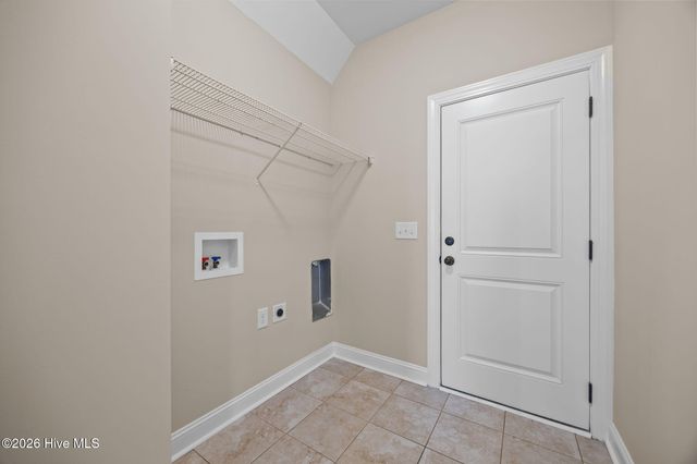 2737 Cox Farm Road, Greenville, NC 27858