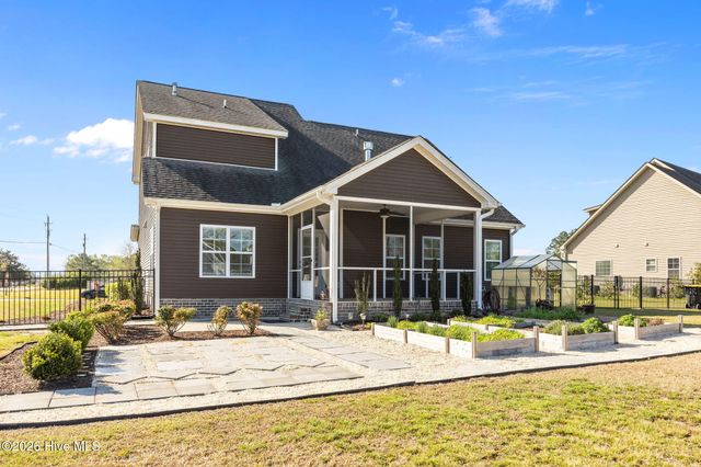 2737 Cox Farm Road, Greenville, NC 27858