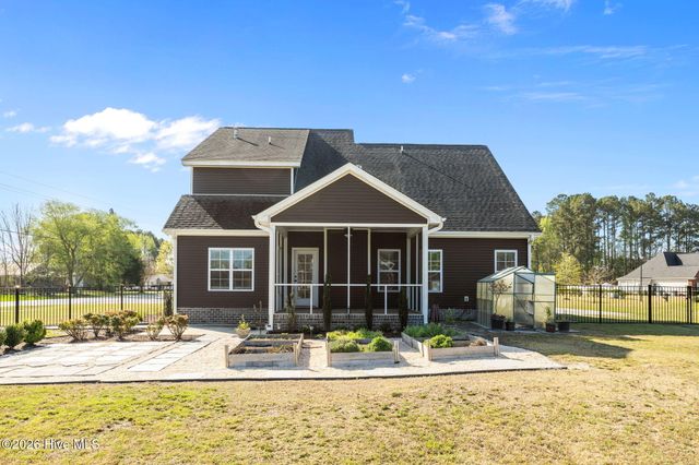 2737 Cox Farm Road, Greenville, NC 27858