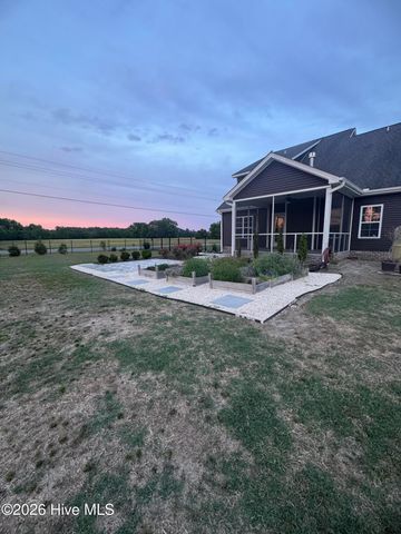 2737 Cox Farm Road, Greenville, NC 27858