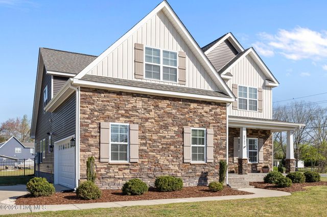 2737 Cox Farm Road, Greenville, NC 27858