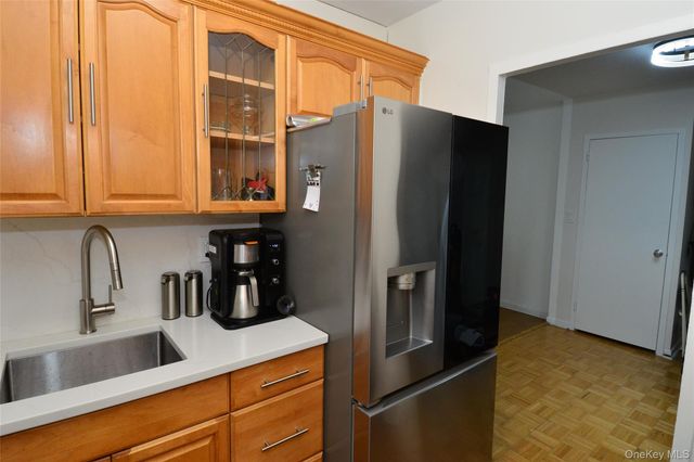 171 Pearsall Drive 1G, Mount Vernon, NY 10552