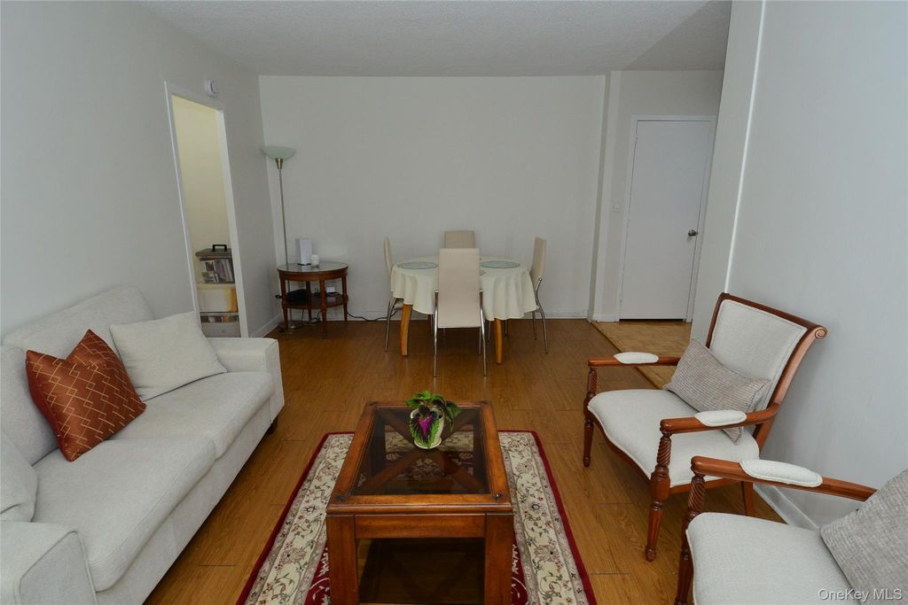 171 Pearsall Drive 1G, Mount Vernon, NY 10552 — photo 3