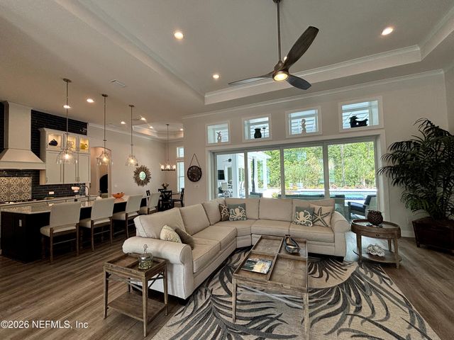 927 SEAGROVE Drive, Ponte Vedra, FL 32081