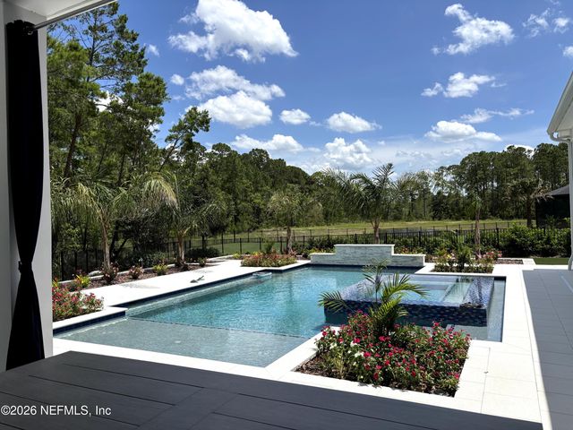 927 SEAGROVE Drive, Ponte Vedra, FL 32081