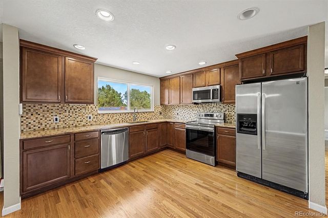 1526 S Fraser Way, Aurora, CO 80012