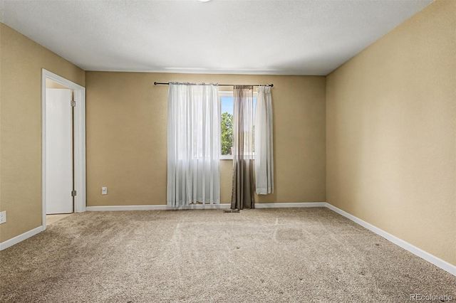 1526 S Fraser Way, Aurora, CO 80012