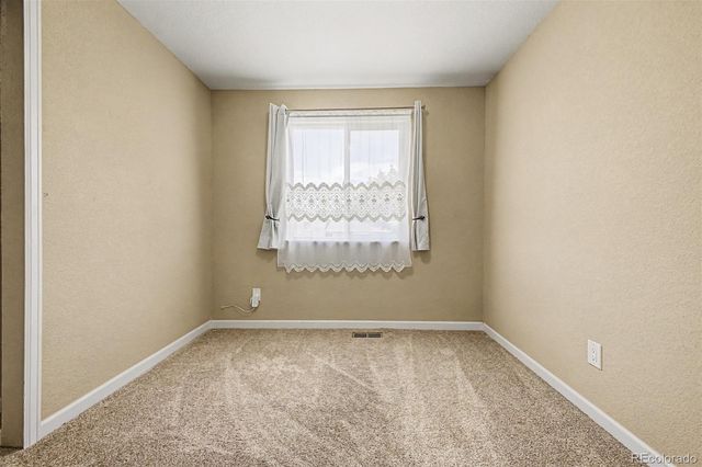 1526 S Fraser Way, Aurora, CO 80012