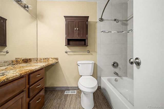 1526 S Fraser Way, Aurora, CO 80012