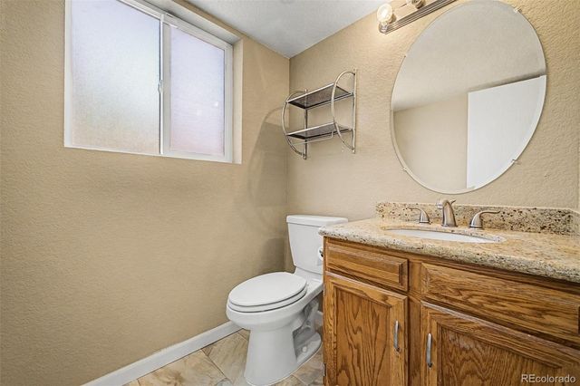 1526 S Fraser Way, Aurora, CO 80012