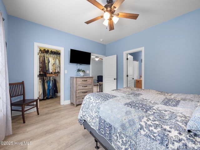 203 Low Country Lane, Swansboro, NC 28584