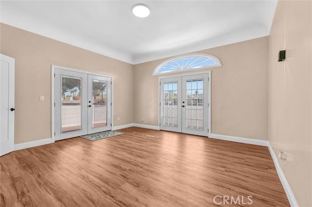 423 S Poinsettia, Compton, CA 90221