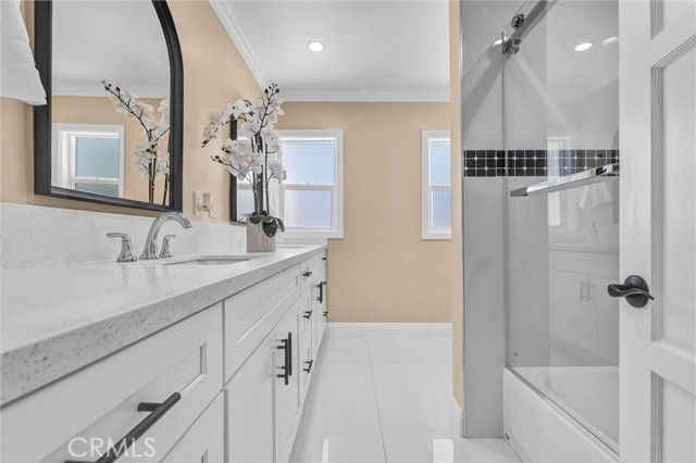 423 S Poinsettia, Compton, CA 90221