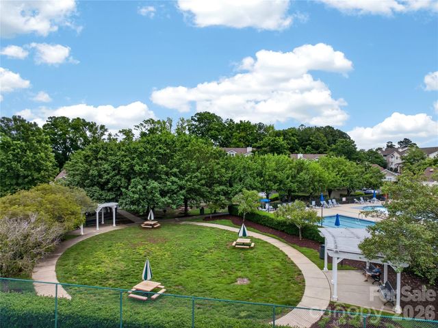 11921 Ridgeway Park Drive, Charlotte, NC 28277