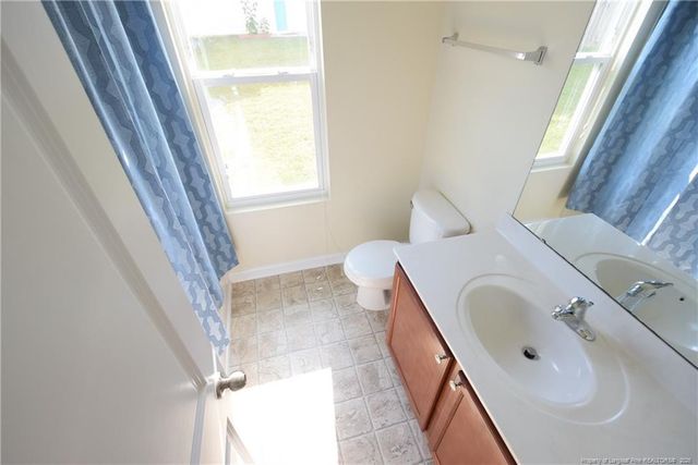 2541 Spinnaker Drive, Hope Mills, NC 28348