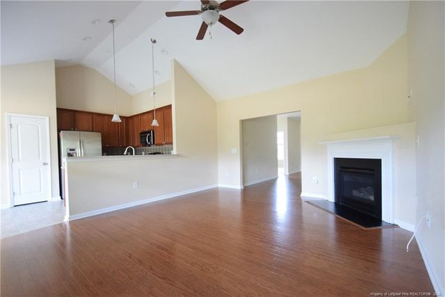 2541 Spinnaker Drive, Hope Mills, NC 28348