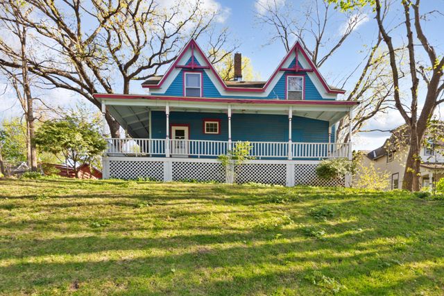 415 Division Street W, Faribault, MN 55021
