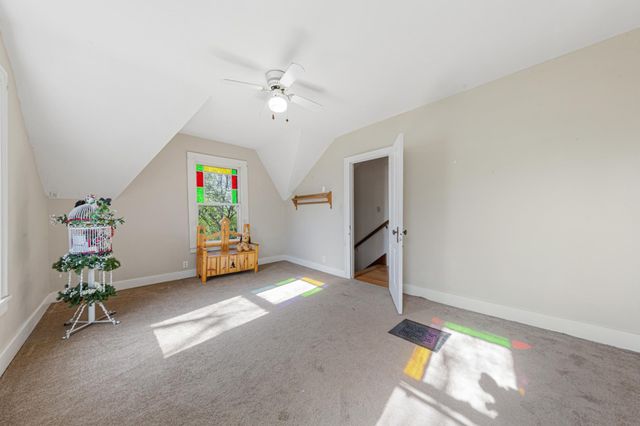 415 Division Street W, Faribault, MN 55021