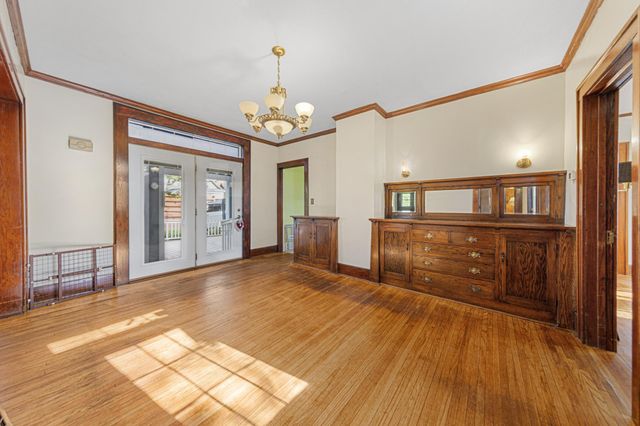415 Division Street W, Faribault, MN 55021