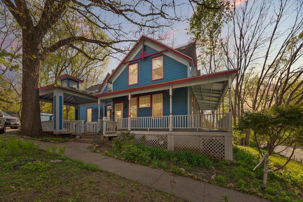415 Division Street W, Faribault, MN 55021