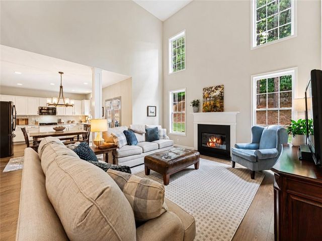 2440 Huddlestone Way, Cumming, GA 30041