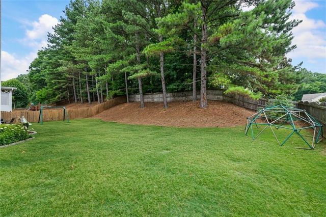 2440 Huddlestone Way, Cumming, GA 30041