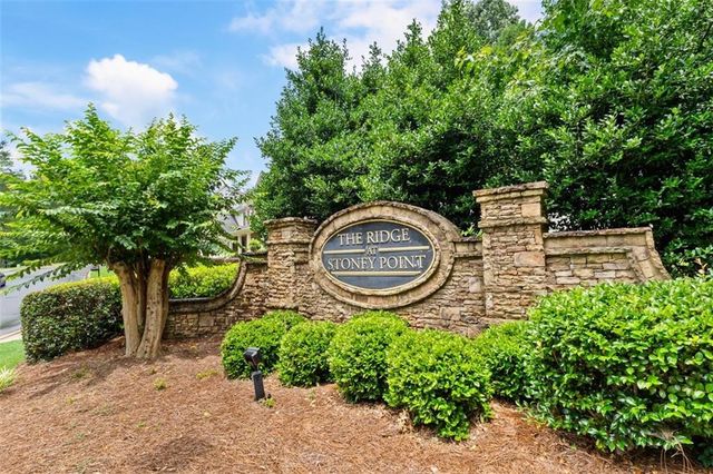 2440 Huddlestone Way, Cumming, GA 30041