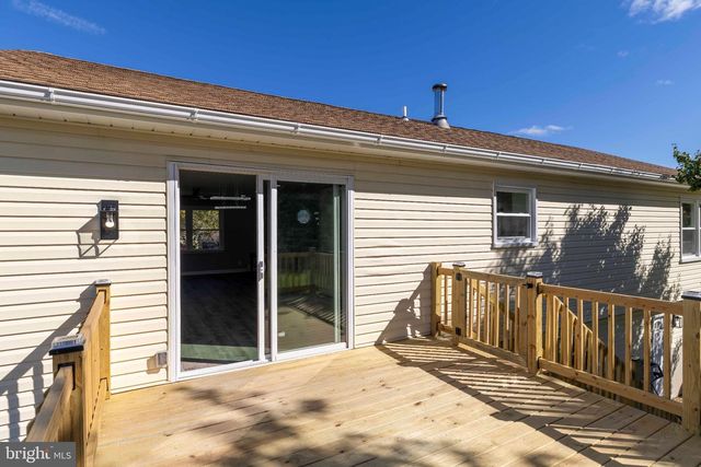 226 AUBREY DR, Quakertown, PA 18951