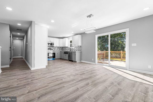 226 AUBREY DR, Quakertown, PA 18951