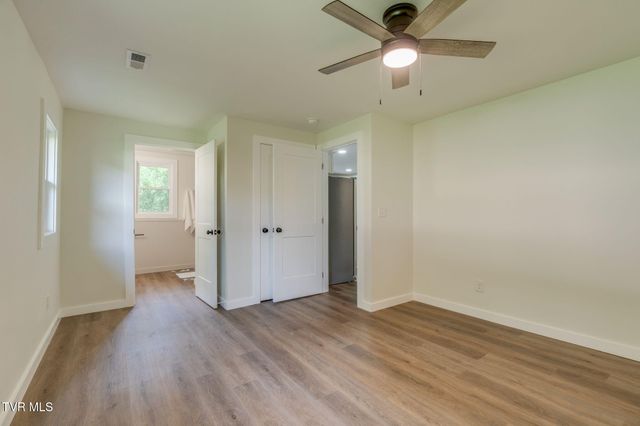 144 Lone Oak Road, Surgoinsville, TN 37873
