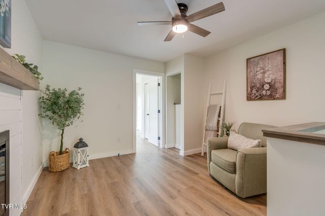 144 Lone Oak Road, Surgoinsville, TN 37873