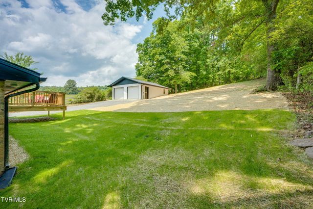 144 Lone Oak Road, Surgoinsville, TN 37873