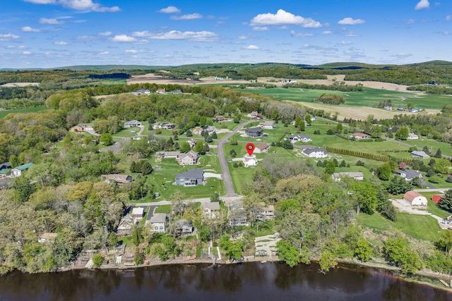W10138 Tesser Trail, Portage, WI 53901