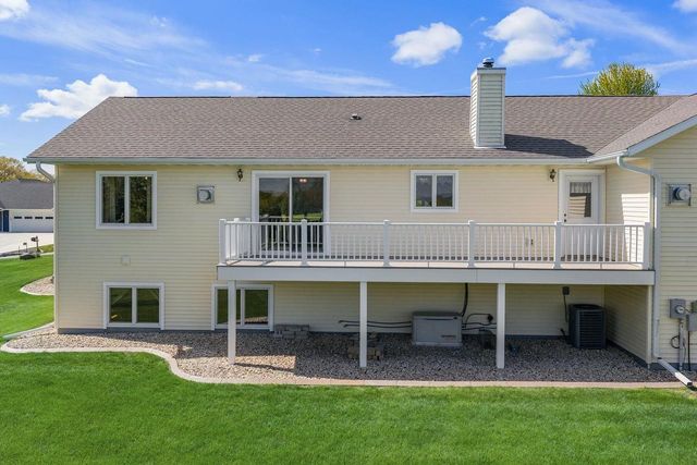 W10138 Tesser Trail, Portage, WI 53901