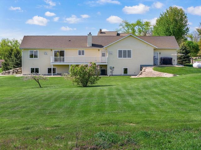 W10138 Tesser Trail, Portage, WI 53901