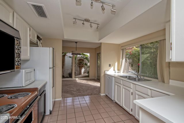 8742 E Via Taz Norte --, Scottsdale, AZ 85258