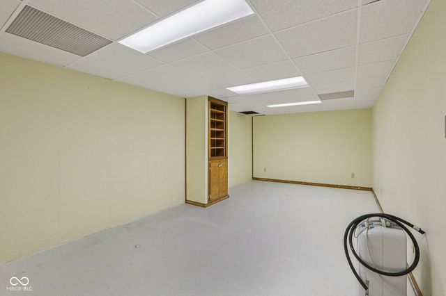 2214 Mann Drive, Beech Grove, IN 46107