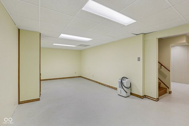 2214 Mann Drive, Beech Grove, IN 46107